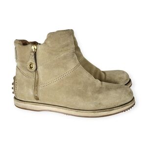 The Original Car Shoe Tan Suede Leather Ankle Boots